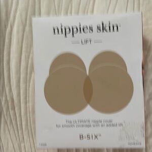Nippies Skin Adhesive Nipple Covers